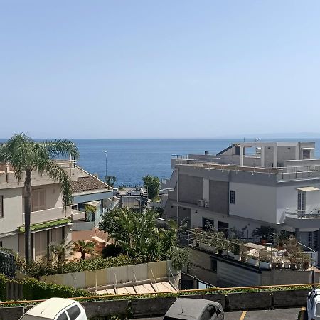 Venusilia Apartment - Free Parking Aci Castello Exteriér fotografie